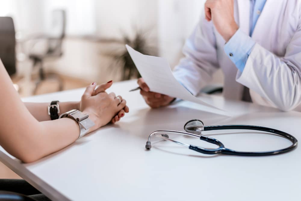 doctor-talking-with-patient-medical-diagnosis