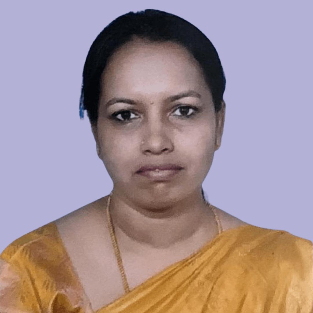 Dr Gomathi E